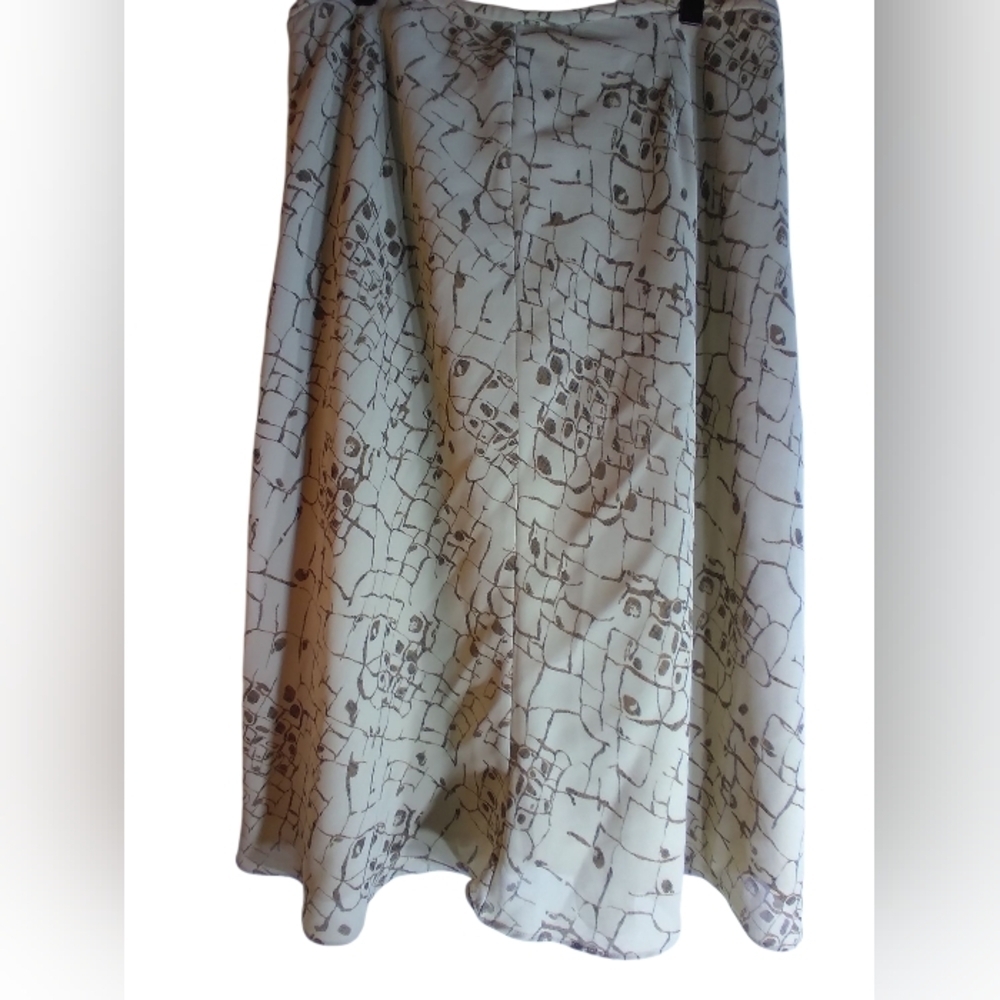 Nine & Co Elegant Cream and Brown Patterned Skirtsize 12 Flowy Beachy Cottage